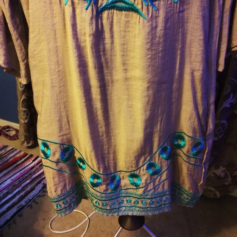 Dress - Picture 3 of 7